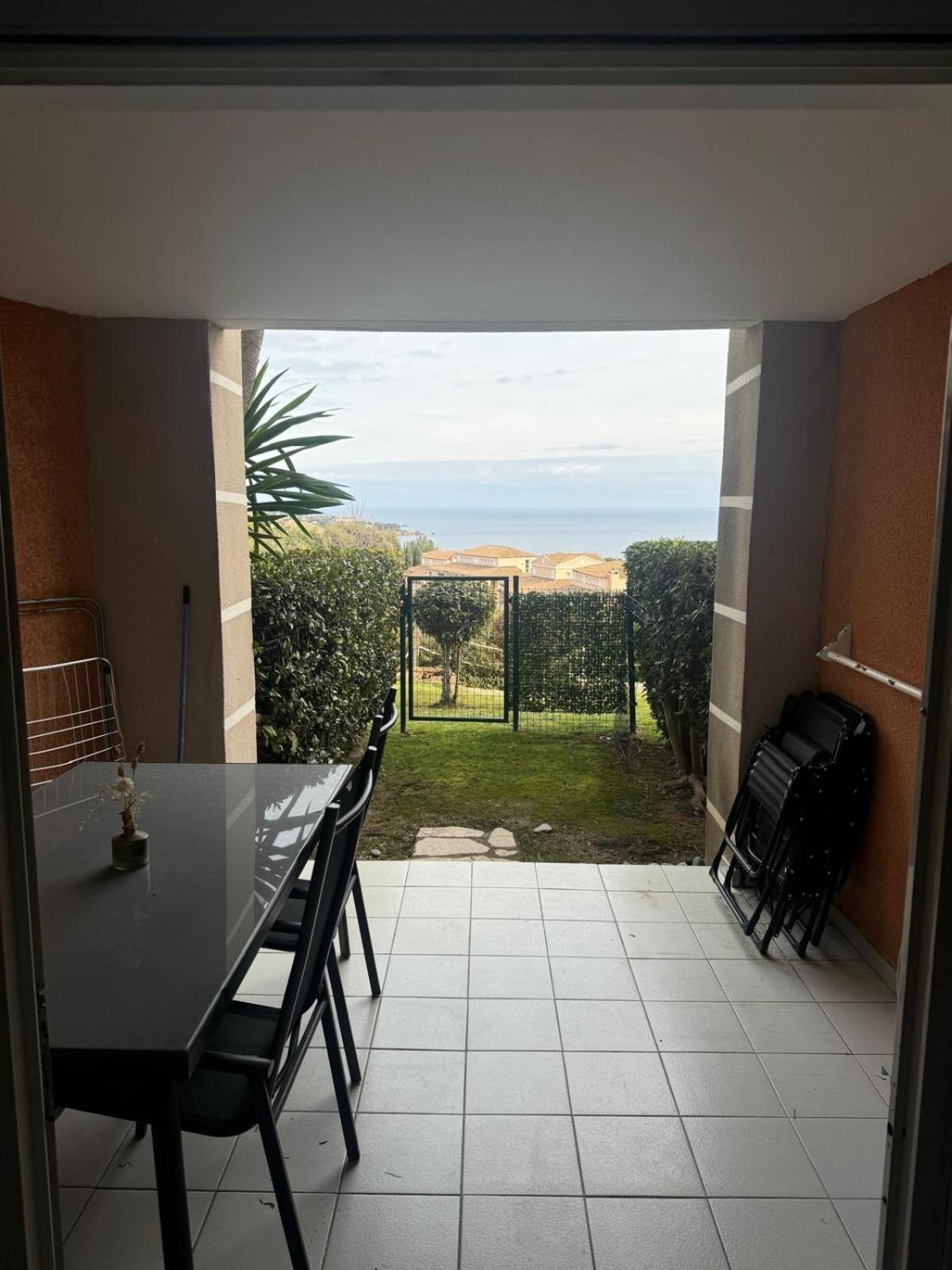 Cap Esterel Vue Mer Et Climatise Сен-Рафаэль Экстерьер фото